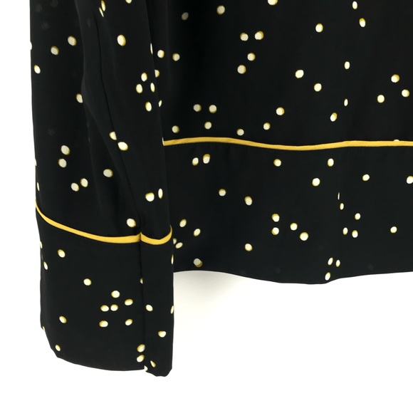 H&M size 2 black semi sheer Straight-cut blouse with a printed pattern. - Picture 5 of 9